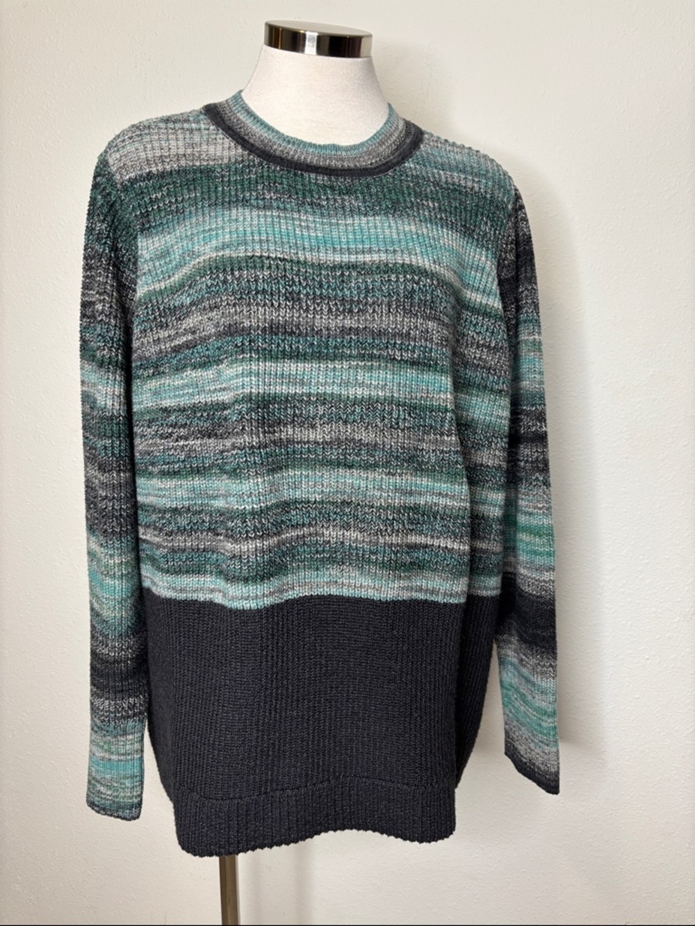 LOGO by Lori Goldstein size 1X Teal, Gray and Black Striped Crewneck Sweater